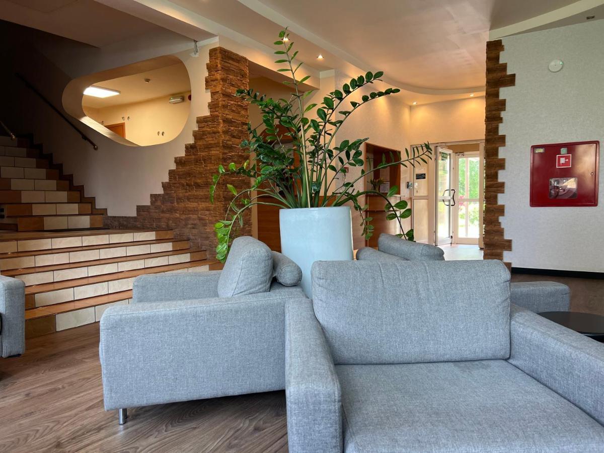 Plonia Resort Kültér fotó
