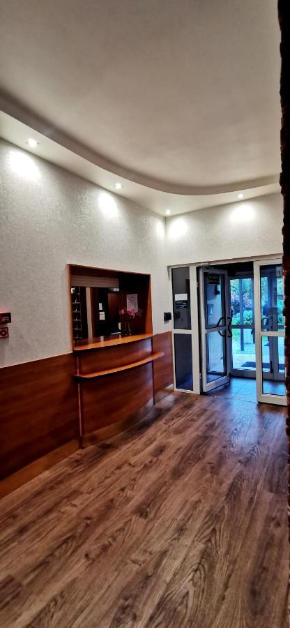 Plonia Resort Kültér fotó